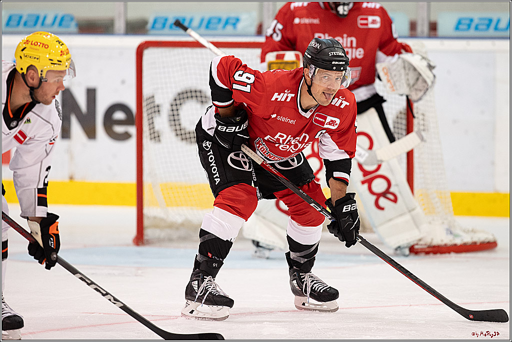 PENNY DEL 1. Testspiel Koelner Haie - Loewen Frankfurt; Koeln, 27.08.2023